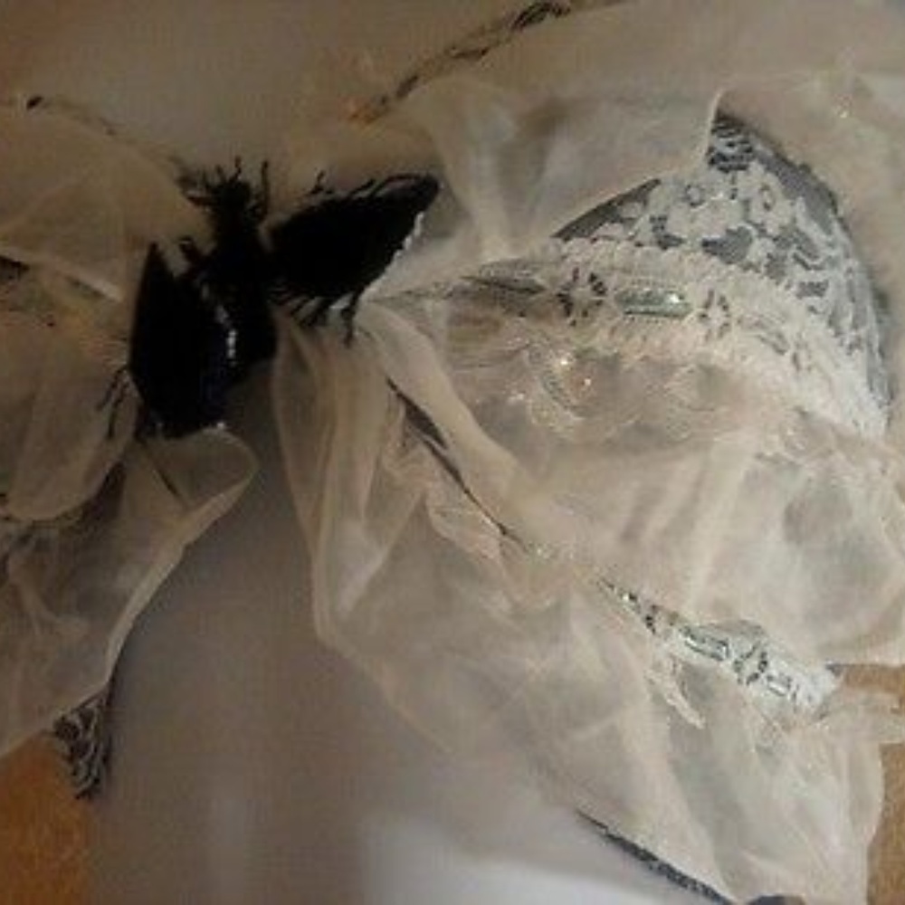 Sexy Denim Ruffle Lace Pearl Bandeau Bralette - Picture 2 of 4